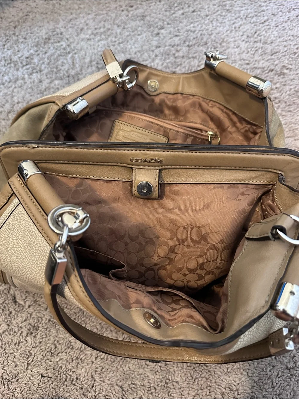 Coach Madison pinnacle caroline satchel stingray Embossed leather (needs cleanin